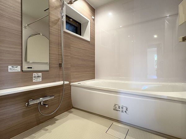 オーベル桜上水_綺麗なバスルームの写真