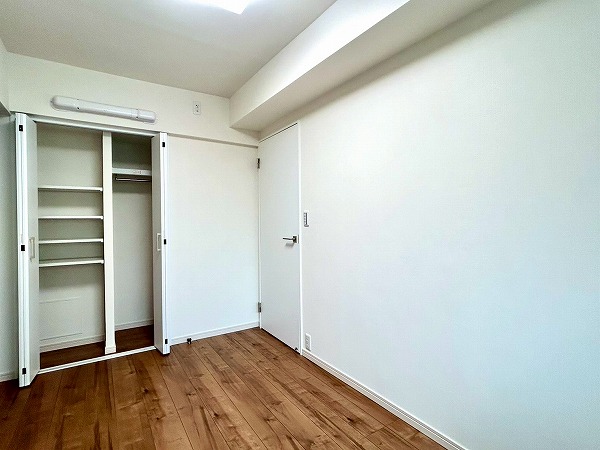 パレロワイヤル杉並_ゆとりがある洋室の写真