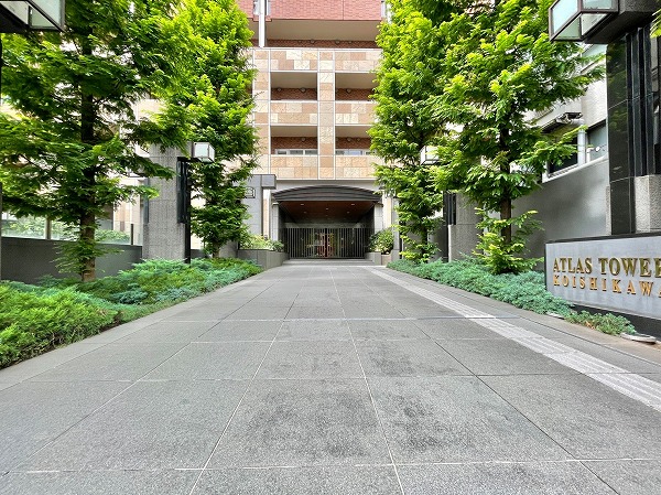 アトラスタワー小石川 アプローチ