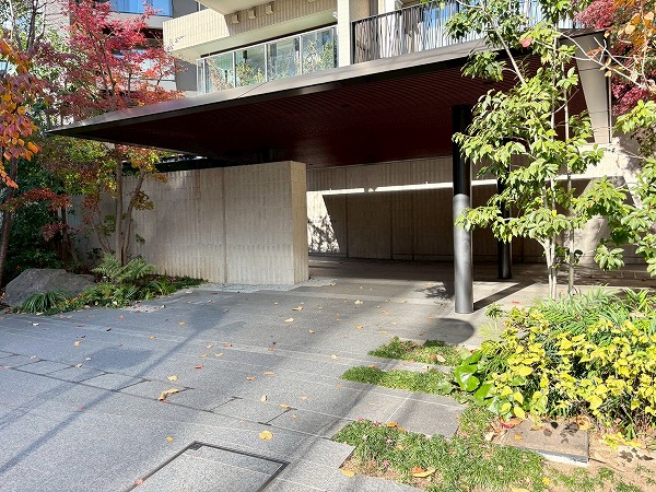 パークコート一番町 アプローチ