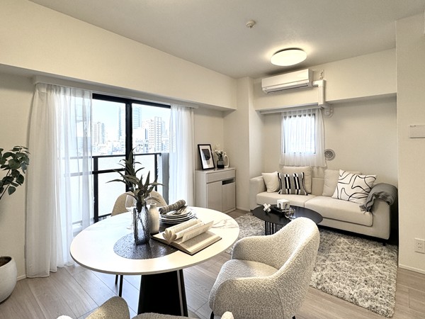 ライオンズプラザ池田山_白基調のお部屋の写真