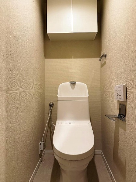トゥールロワイヤル神宮前_清潔感のあるトイレの写真
