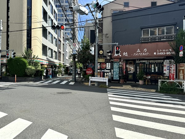 マンション近くの飲食店