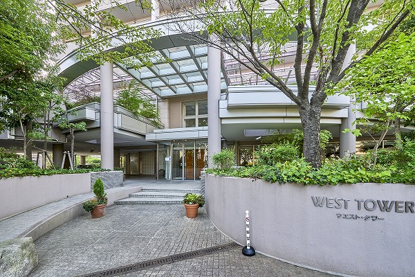 キャナルワーフタワーズWEST アプローチ