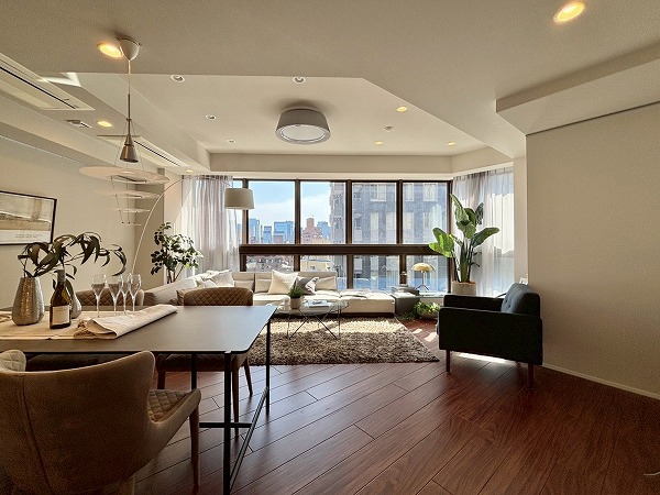 ブリリア一番町_リビングダイニングキッチンの写真