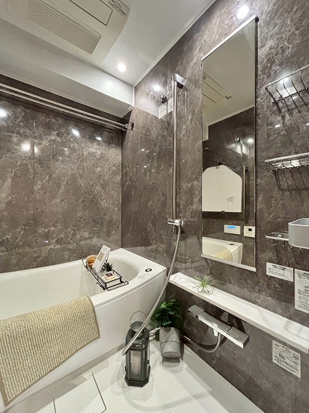 ブランズ神楽坂_ホテルライクなバスルームの写真