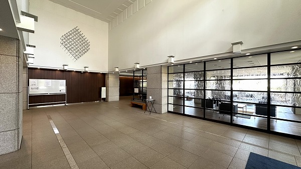 キャナルワーフタワーズWEST エントランスロビー