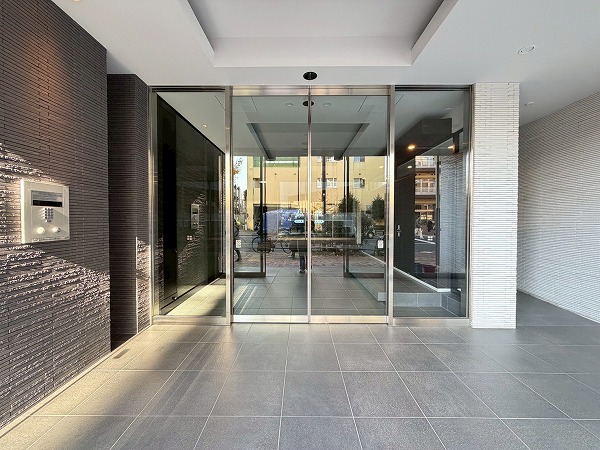 フェニシア学芸大学 オートロック