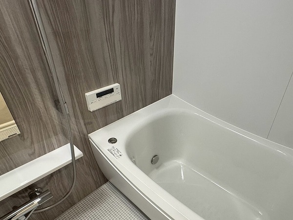 朝日第2中目黒マンション_綺麗なバスルームの写真