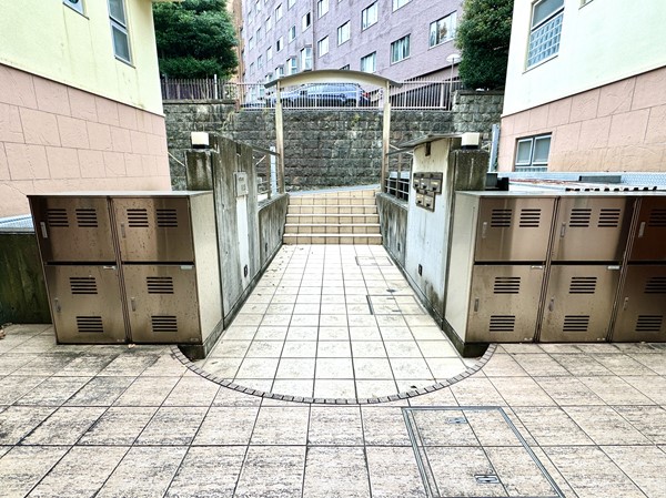 セボン高輪　アプローチ