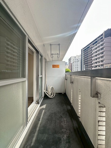 ニックハイム中目黒_陽当たりの良いバルコニーの写真