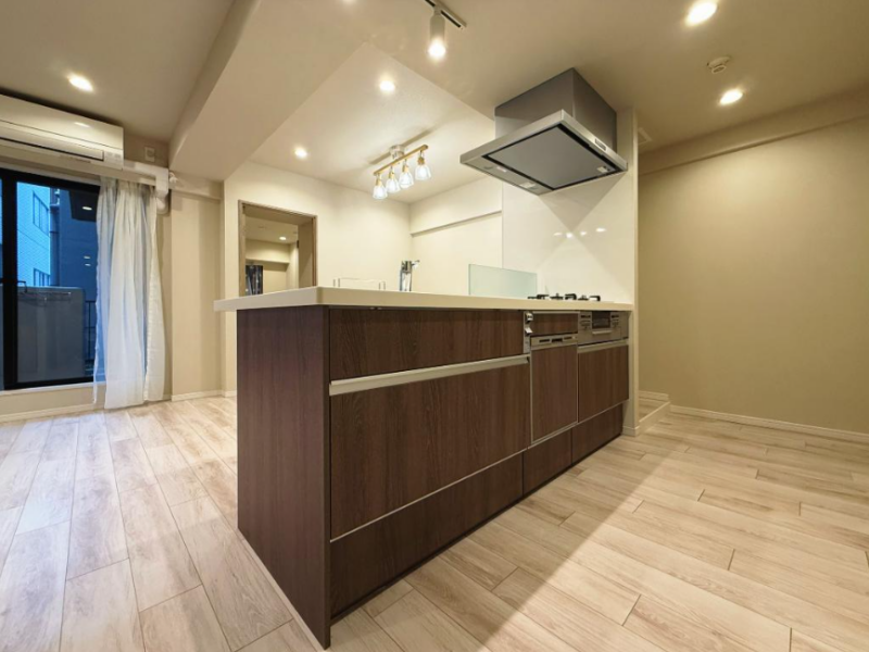 トゥールロワイヤル神宮前