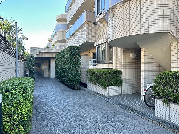東急ドエルアルス碑文谷 アプローチ