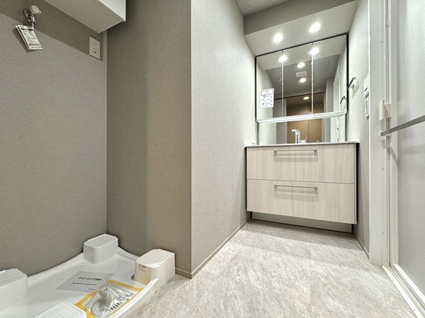 イニシアイオ西麻布_洗面室の写真