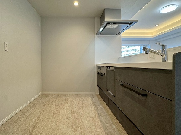 芦花公園プレスティージュ_キッチンスペースの写真