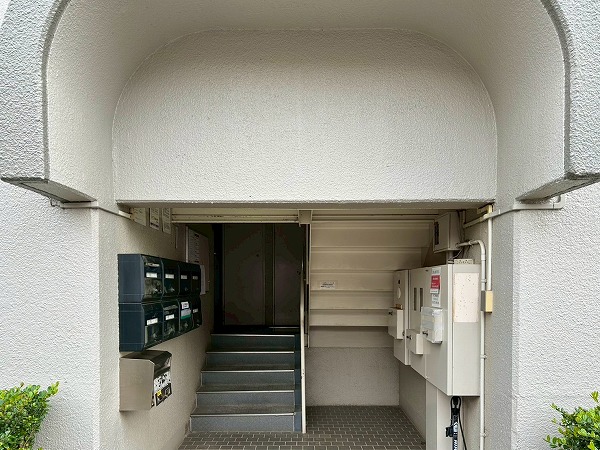 メゾン西永福 アプローチ