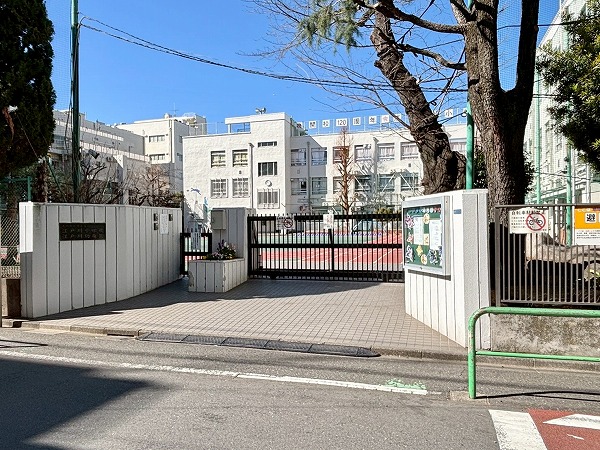 江戸川小学校