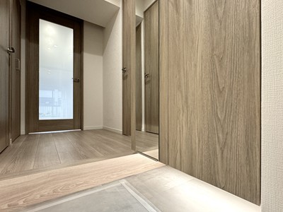 グランドパレス田町_玄関の写真