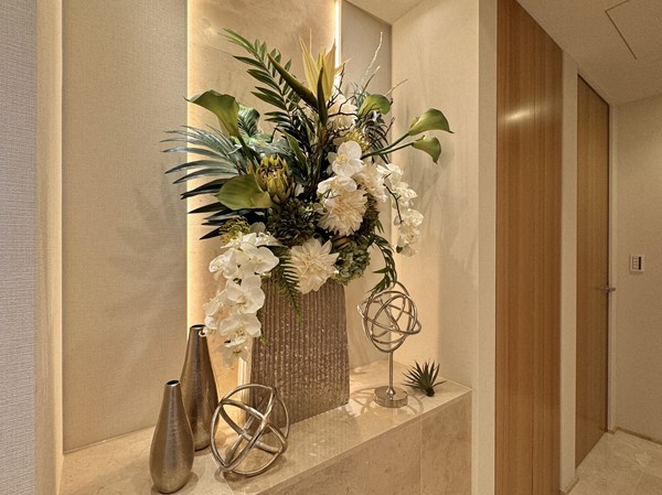 パークコート浜離宮ザタワー_玄関ニッチの写真