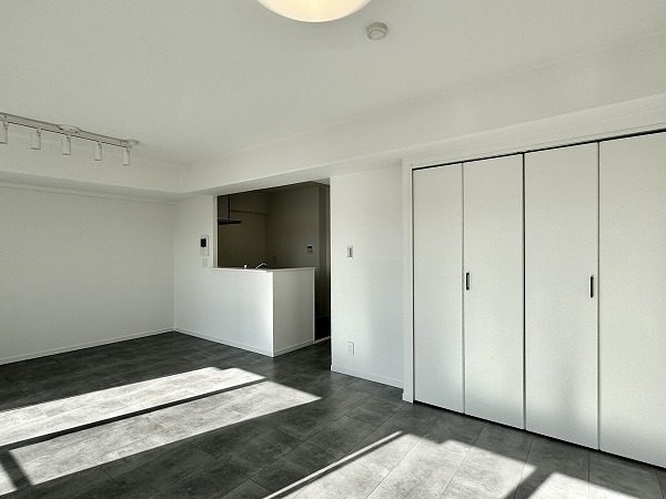 グランパーク深沢_LDKの写真3