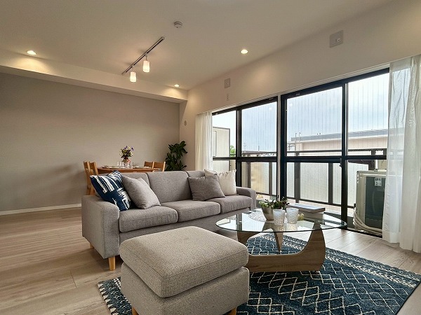 藤和高井戸コープ_お洒落なリビングダイニングキッチンの写真