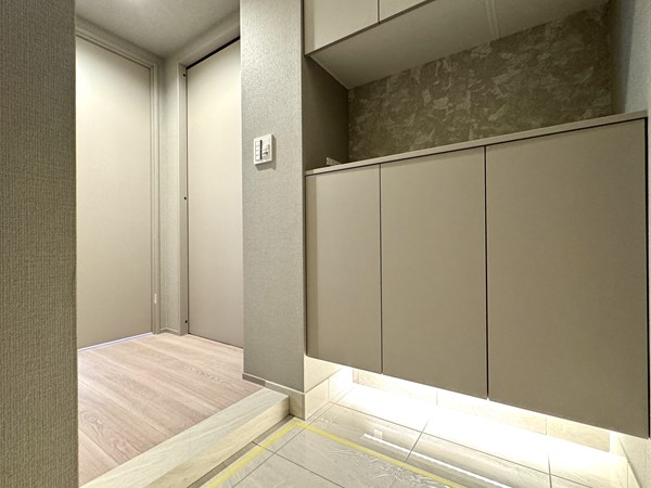 イニシアイオ西麻布_玄関の写真