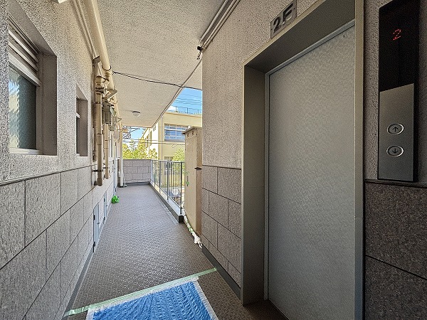 梅丘アイワマンション　外廊下