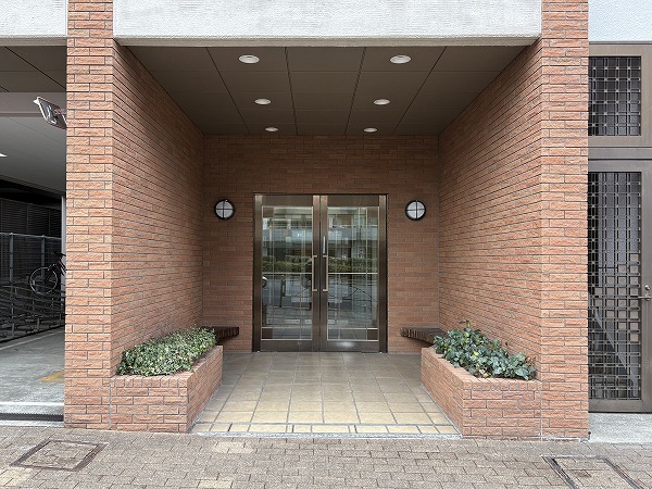 朝日シティパリオ島津山_アプローチ