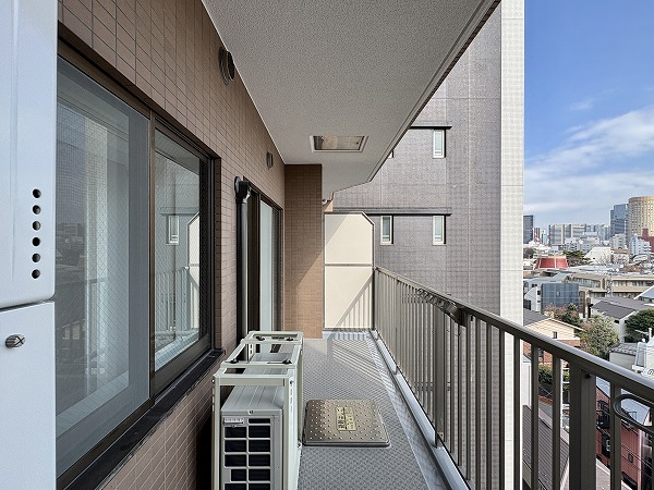 朝日シティパリオ島津山_バルコニーの写真1