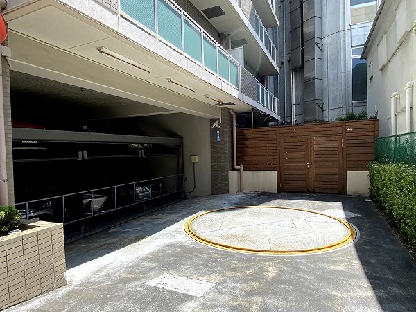 マートルコート恵比寿南Ⅱ 駐車場