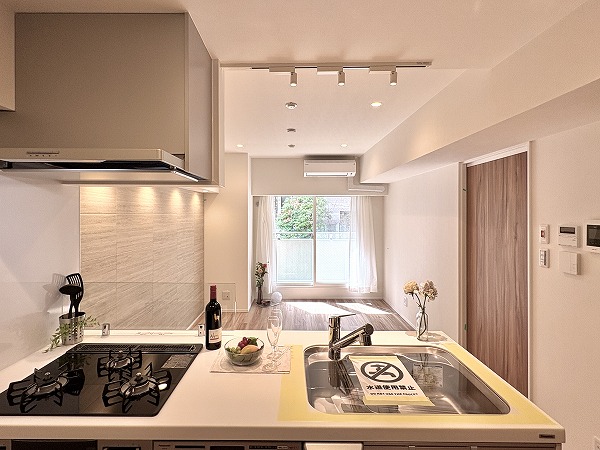 オリエントニュー赤坂_リビングダイニングキッチンの写真6