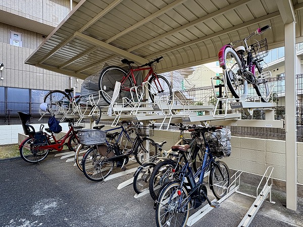 ハイシティ目黒　駐輪場