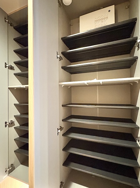 ディアナコート代々木_玄関の写真