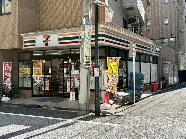 セブン-イレブン 世田谷用賀駅東店