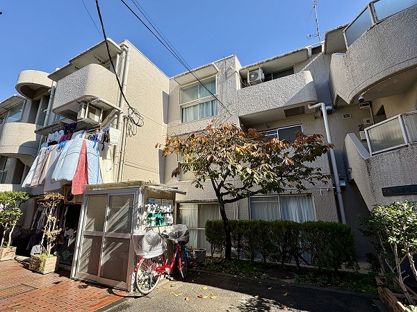 馬事公苑南サンハイツ　外観