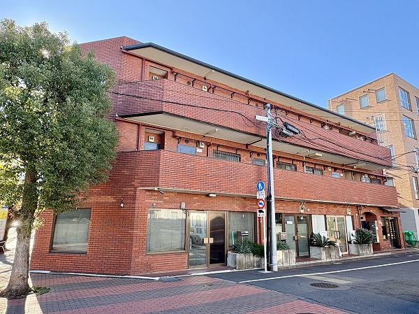 パレドール上用賀　外観1