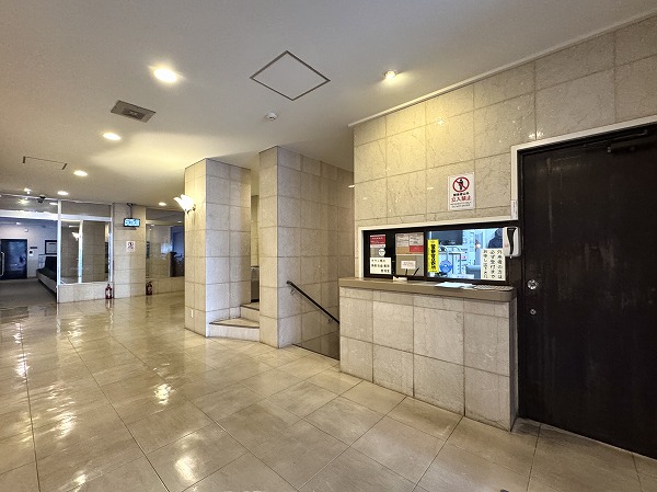 シャトー赤坂台　エントランス