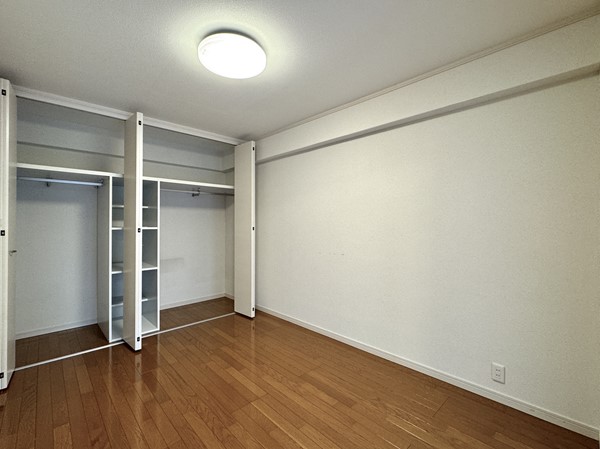 マンション西目黒苑_寝室の写真2