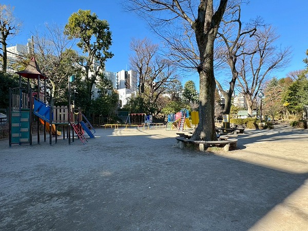 渋谷区立鍋島松濤公園