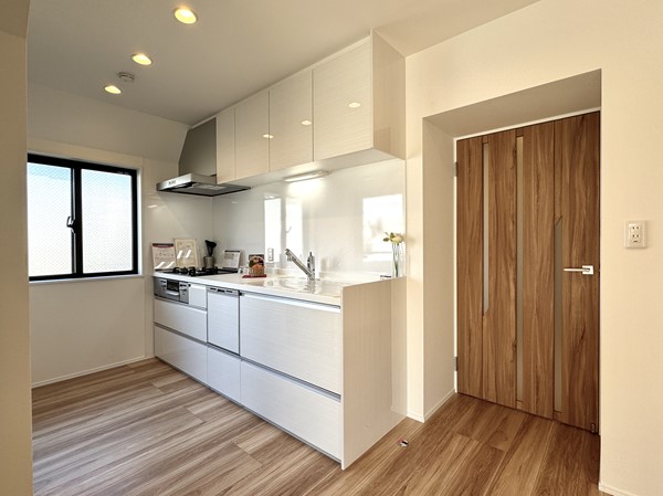 メルシー武蔵小山_システムキッチンの写真