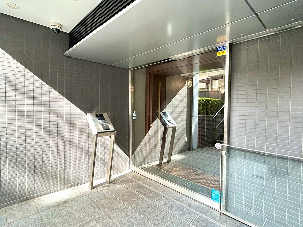 シティハウス四谷坂町 エントランス