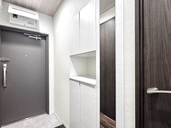 ライオンズマンション大森_玄関の写真