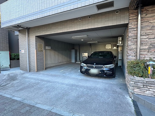 グランド・ガーラ渋谷松濤_駐車場の写真