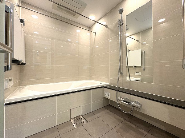 パークタワー西新宿_ホテルライクなバスルームの写真