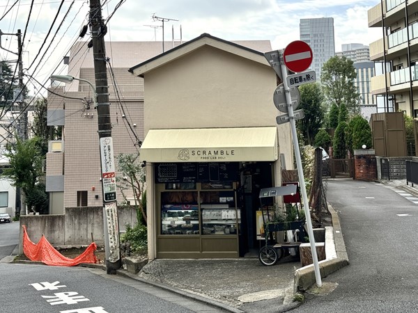 デリカッセン　scramble