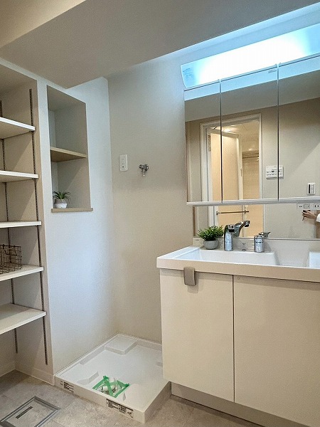 メゾン西永福_サニタリールームの写真