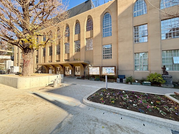 千代田区立九段小学校・九段幼稚園