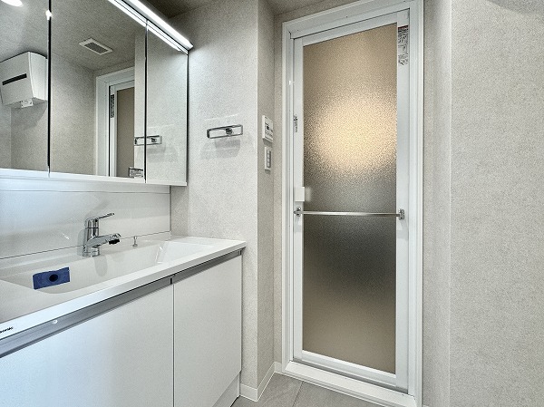 グランパーク深沢_洗面室の写真