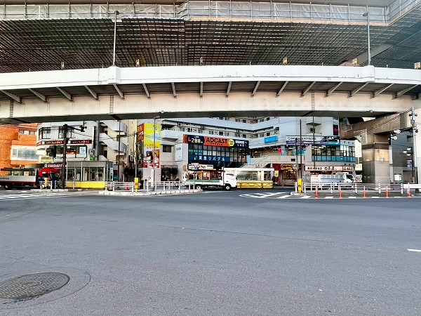 三軒茶屋駅前の通り