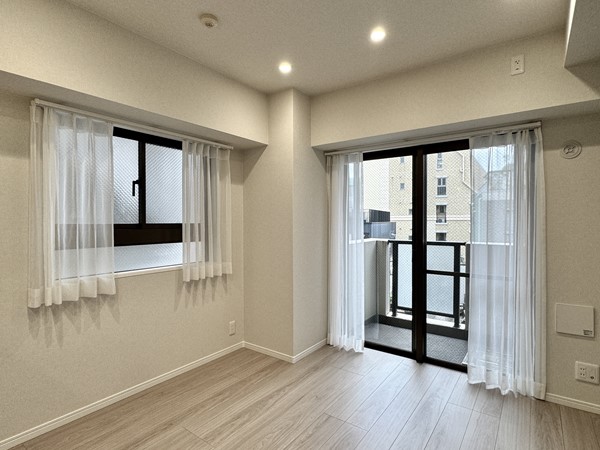 ライオンズプラザ東麻布_メインルームの写真2